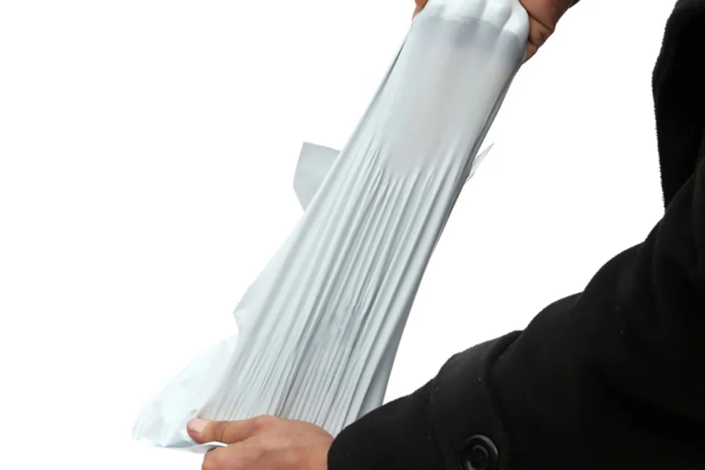 Neuankömmling weiße Posttaschen, hochwertige Poly-Selbstsiegel-Posttasche, Kunststoffumschlag, Kurier-Postversand, Express-Versandtasche, 17 x 29 cm