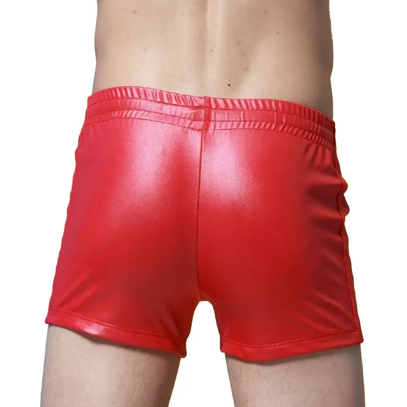 Svart / Röd / Blå Sexig Män Casual Shorts Tight Faux Läder Shorts Boxer Drawstring Baddräkt WetLook Sommar Night Clubwear