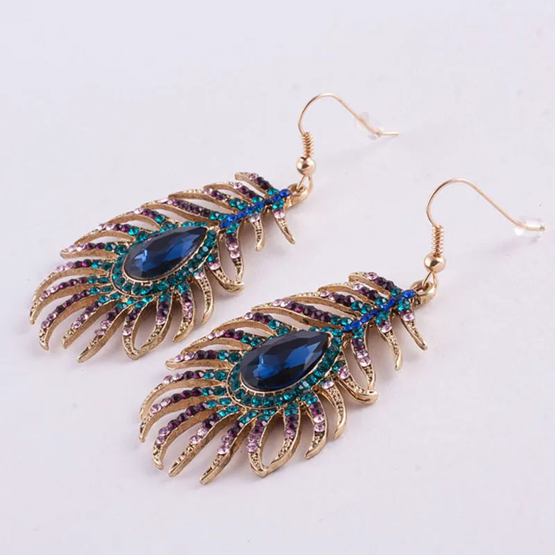 2017 new Trendy Multicolor Rhinestone Peacock Feather Shape Gold Color Zinc Alloy New Designer Drop Earrings 