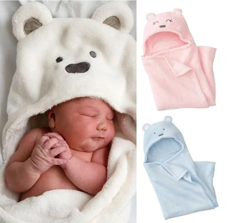Hooded Plush swaddle filt, extra mjuk filt premium 100% korall velvet badhanddukar för barn nyfödda glada tecknade design (tre färger)