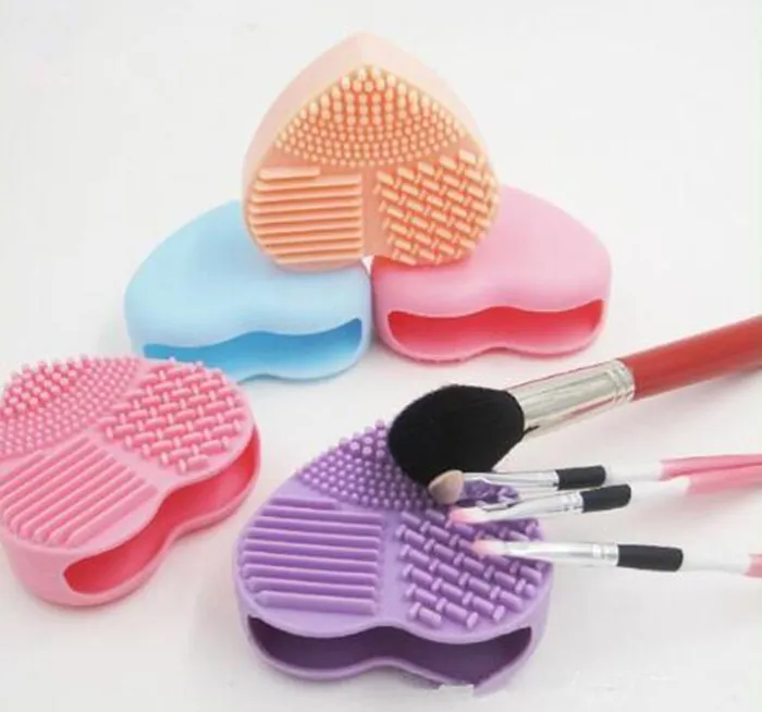 Makeup Brush Cleaning Mat Cleaner Silicone Heart-shape Cosmetic Brush Scrubber Board Washing Pad Make Up