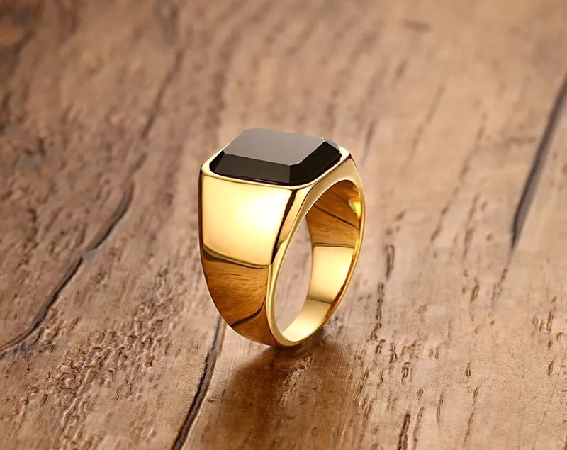 Hohe Qualität Männer Ring Mode Gold Farbe Edelstahl Ringe Herren Hochzeit Bands Ringe Für Männliche Verlobung Junge Schmuck S18101608