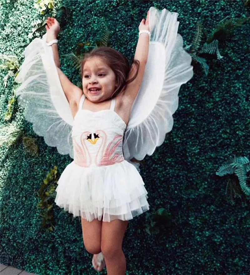 2018 Barnkläder Avtagbara Swan Wings Princess Party Girls Klänningar Sundress Sommar Tutu Kids Dresses For Girls Toddler Baby Tjej Kläder