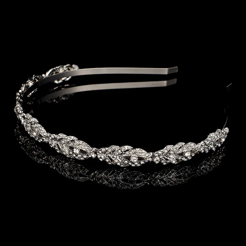Crystal headpiece Bride Jewelry accessories Silver Rhinestone pearls bridal tiaras crystals pearls tiara Wedding hair accessories6024035