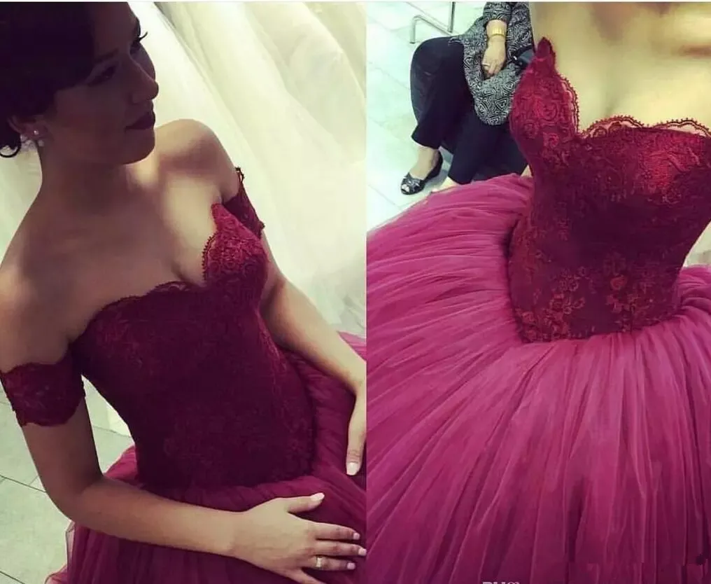 2018 New Burgundy Quinceanera Dresses 2018 Cheap Off Shoulder Lace Ball Gown Princess 16 Sweet Girls Prom Party Special Occasion Gowns Q58