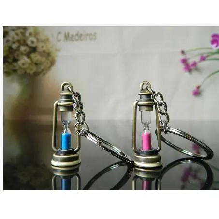 Leuke metalen lamp vorm zandloper sleutelhanger ring sleutelhanger creatieve trinket nieuwigheid item beste charme gift vrouwen mannen paar blauw