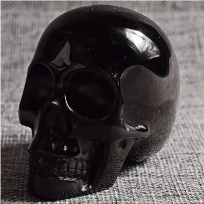 Mänsklig form Crystal Skull Statue Natural Black Obsidian Jade Skull Figurin Crystal Healing Reiki Evil Home Decor2253876