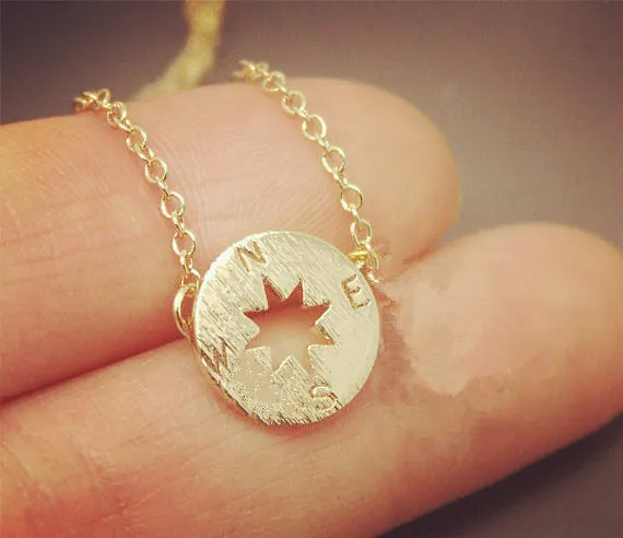 Gold Silver Small Compass Necklaces Pendant Charm for Women Men South Direction Necklace Disc Circle Disk Necklaces Coin Jewelry