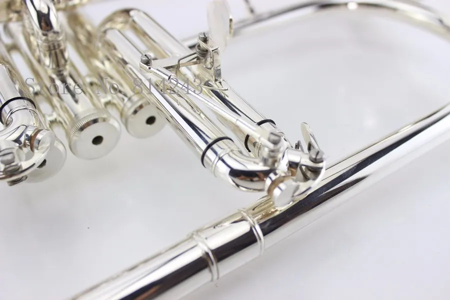 Amerikansk flugelhorn av hög kvalitet Silverplaterad B Flat BB Professional Trumpet Topp Musikinstrument i mässing Trompete Horn6608754