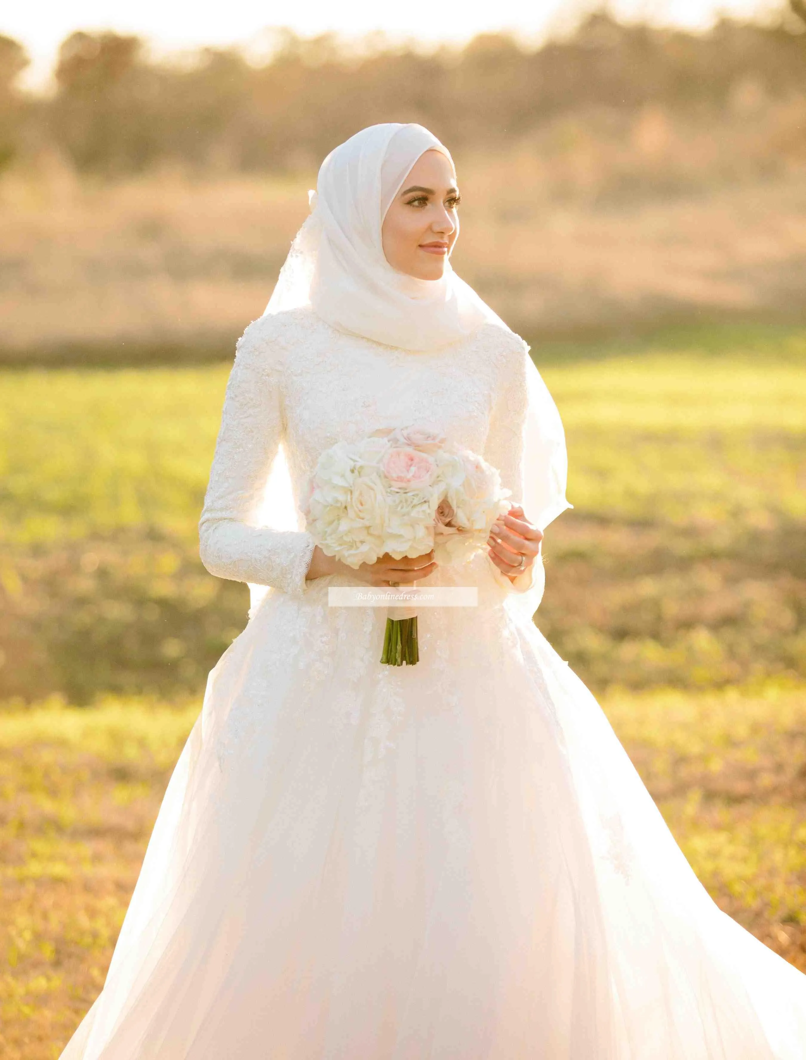 Nieuwe aankomst Arabische moslim trouwjurk Aline High Neck Tule Lange mouwen Country Garden Bruid Bruidjurk Custom Made plus size1966860