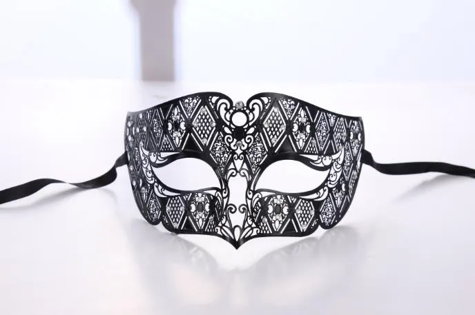 Men Metal Party Mask Mens Smoking Black Venetian Filigree Masquerade Mask Masked Ball Halloween Christmas stage performance props