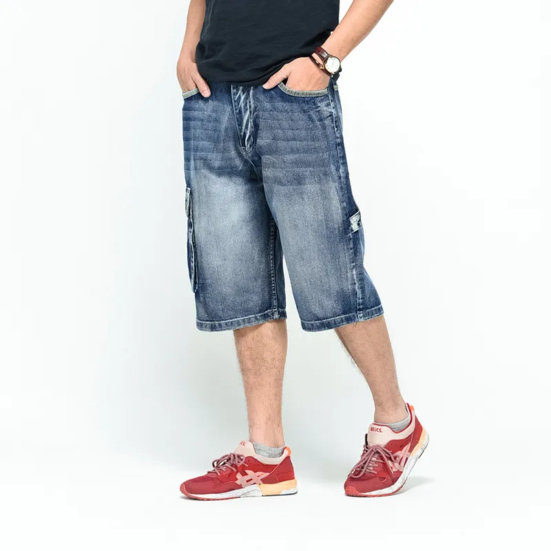 Hip Hop Loose Casual Jean Shorts Men Summer Big Pockets Capris Man Plus Size Clothing Jeans