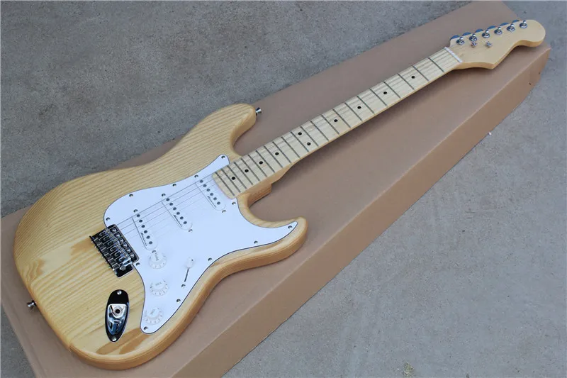 Naturlig träfärg Elektrisk gitarr med vit pickguard, askkropp, 3s pickup, Chrome Hardwares, som erbjuder skräddarsydda tjänster
