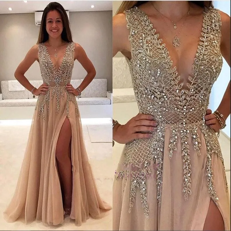 2018 Sexy Col En V Profond Transparent Robes De Bal Avec Haute Split Scintillant Perles Cristal Robes De Soirée Femmes Arabe Robes De Soirée BA7715