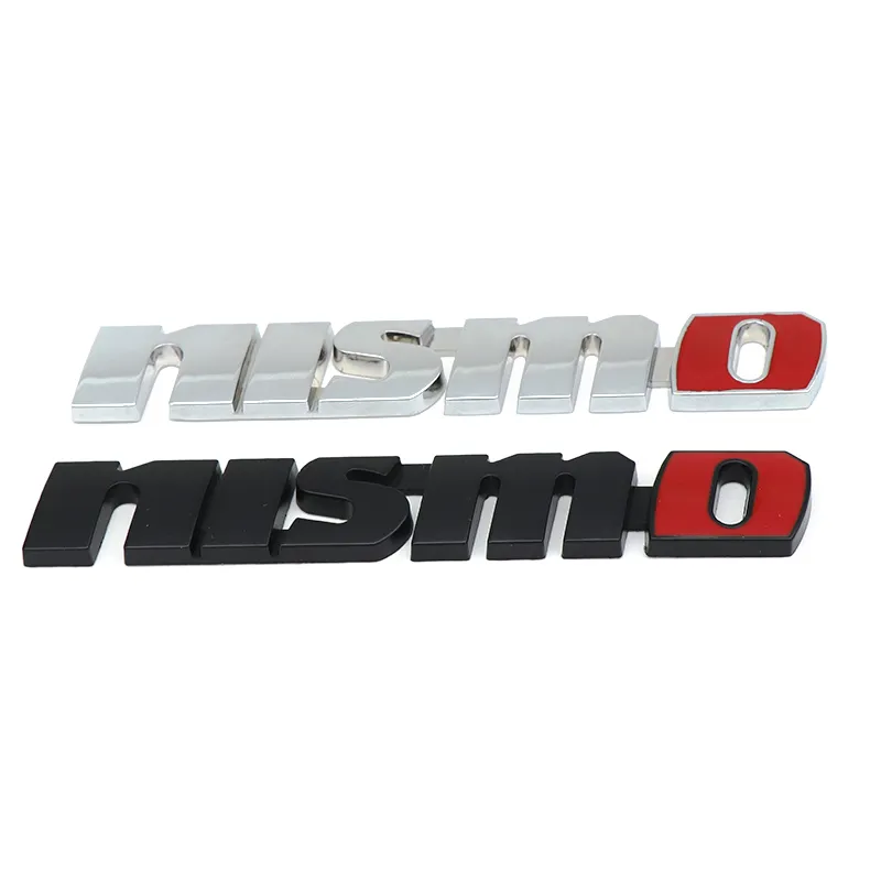 Chrome Nismo Auto Car Stickers الأمامي الشارة الشارة تصميم سيارة لنيسان تيدة تينا أفق Juke X-Trail Almera Qashqai