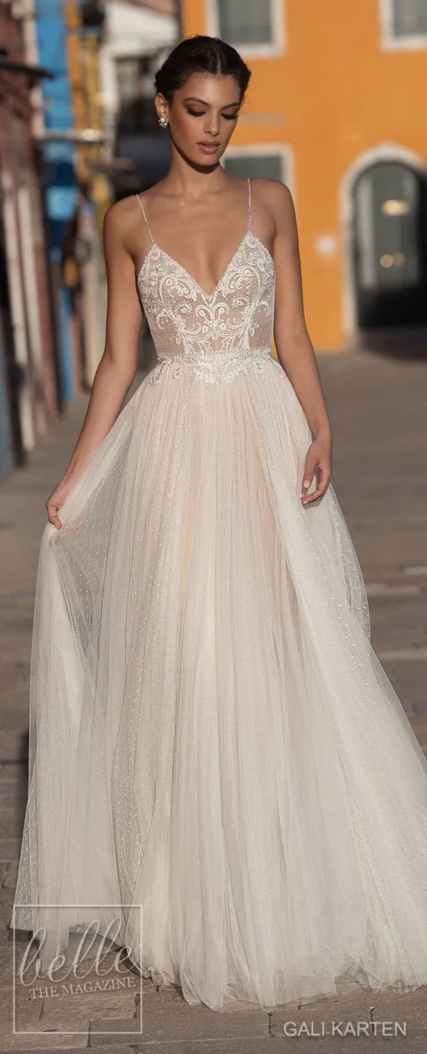 2020 Gali Karten Свадебные платья - линия спагетти разведка поезда кружева аппликация бусины пляж свадебное платье иллюзия дешевая свадебное платье плюс размер