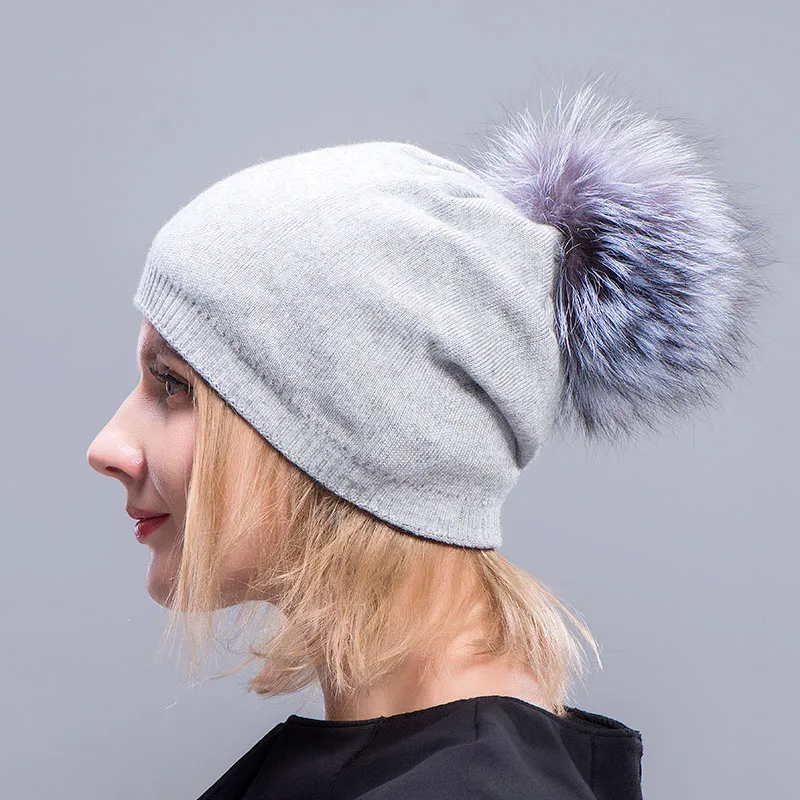 Cashmere hattar för kvinnor pompom mössor päls hatt Kvinna varm kepsar med riktig tvättbjörn päls pompom bobble hatt vuxen