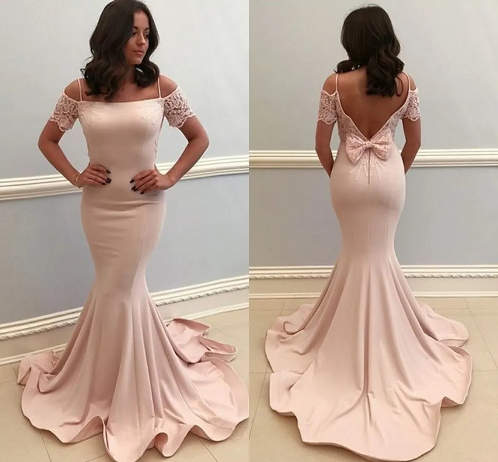 Elegant Satin Mermaid Prom Klänningar Spaghetti Straps Korta ärmar Bow Backless African Party Dresses Evening Gowns Sweep Train