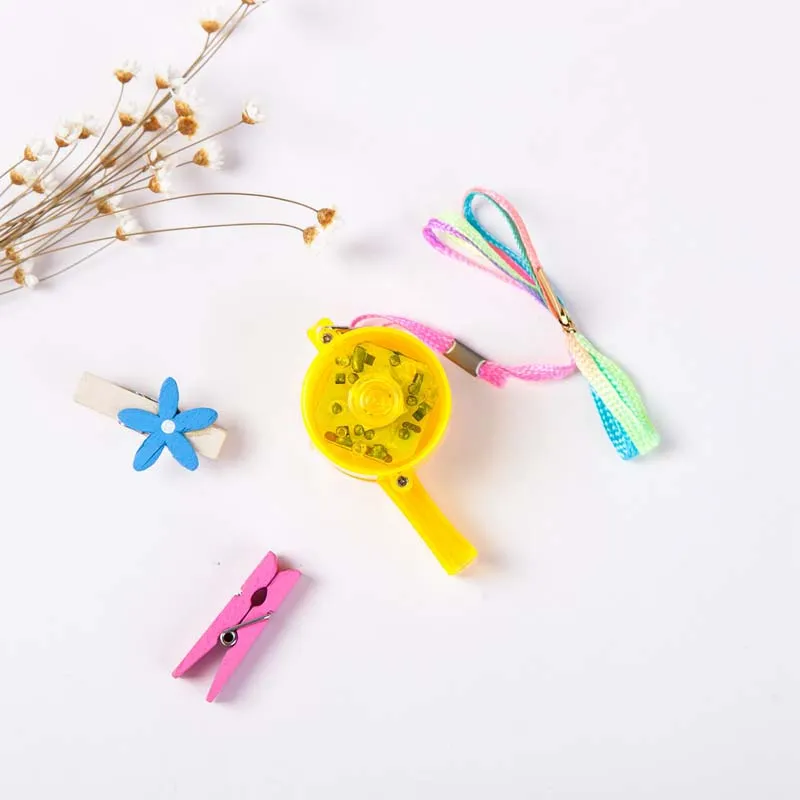 Glitter flash colorful whistle NEW KTV bar concert whistle activities supplies luminous whistles toys wholesale 