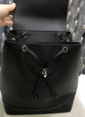 2018 verano moda europea y americana damas mochila hombro cubierta Bolsas LOCKME doble bandolera para mujer mochila de cuero M41815
