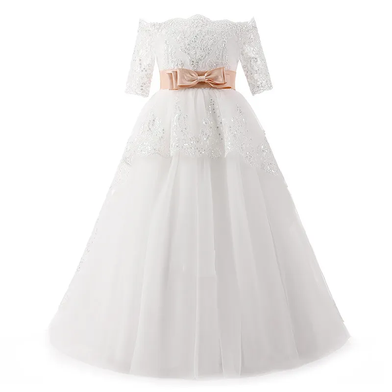 Lovely Flower Girl Delicate Lace Miniature Dress Wedding Party Girl Tulle Dress on the Back Featuring Satin Sash CH005226a