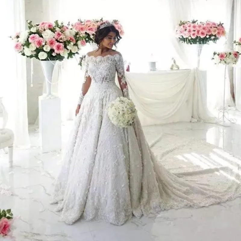 Vintage Full Lace Bröllopsklänningar Luxury Beaded Off The Shoulder Långärmad Bröllopklänningar Saudiarabisk Dubai Bröllopsklänning Anpassad
