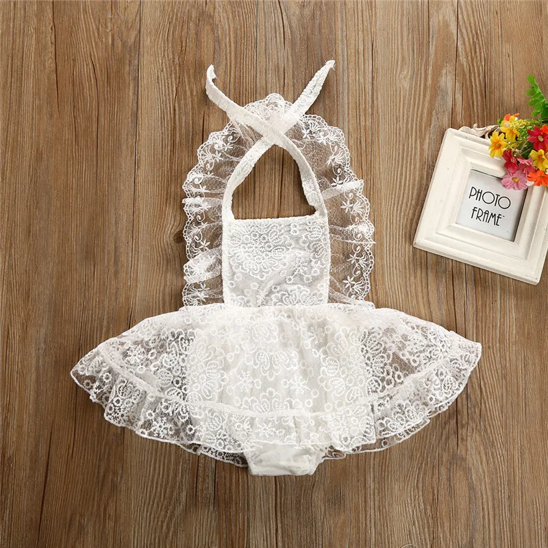 2018 Nowe Dziewczyny Boutique Odzież Biała Koronka Backless Pretty Romper Newborn Baby Girls Pas Eleganckie Koronki Bawełniane Romper Sukienka Sundress Lato