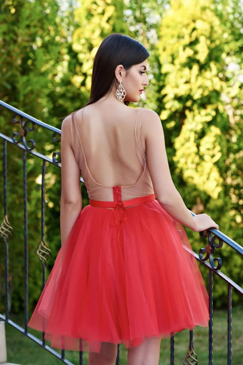 Red Short Prom Dresses Sexy Deep V Neck Sleeveless Pleated Tulle Ribbon Backless Fashion Party Dresses Sexy Homecoming Dresses