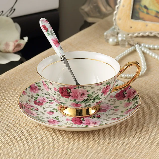 Elegante Bone Porcelain China Tea Coffee Cups And Saucer Spoon Set Ceramic British Style Afternoon Tea Cup Set Gift302U
