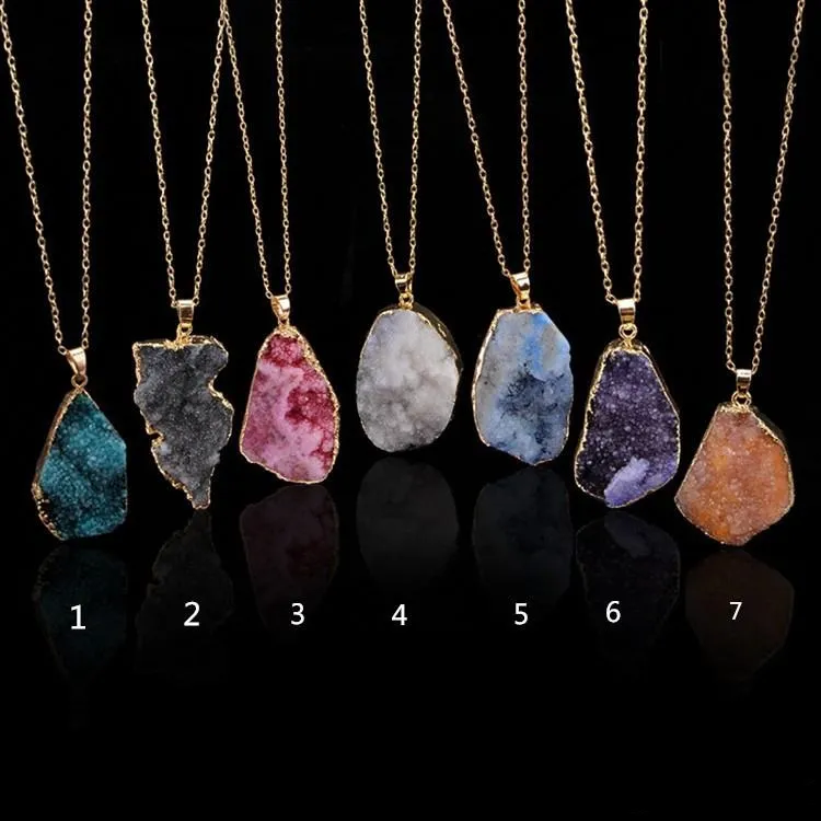 Nouveau cristal naturel Quartz point de guérison Chakra perle collier de pierres précieuses pendentif original style pierre naturelle pendentif colliers bijoux C011