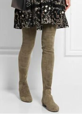 2018熱い販売の冬のセクシーな女性の軍の緑の平らな膝のブーツファッションファッション太ももの高い女性のブーツセレブスタイルの普通の靴女性