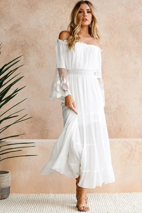 Abito lungo cheap pizzo bianco