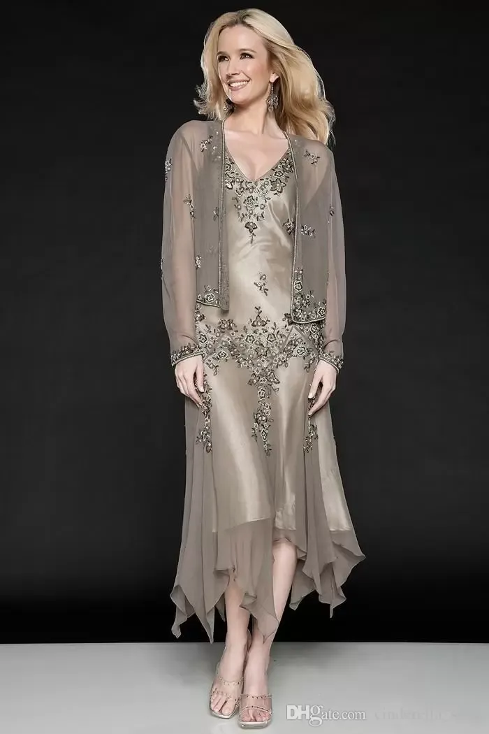 Custom Tea Length of bride pantsuits with Coat - Long Sleeve Two-Piece Set for Wedding Guests at Affordable Prices Custom Tea Length of bride pantsuits with Coat - Long Sleeve Two-Piece Set for Wedding Guests at Affordable Prices