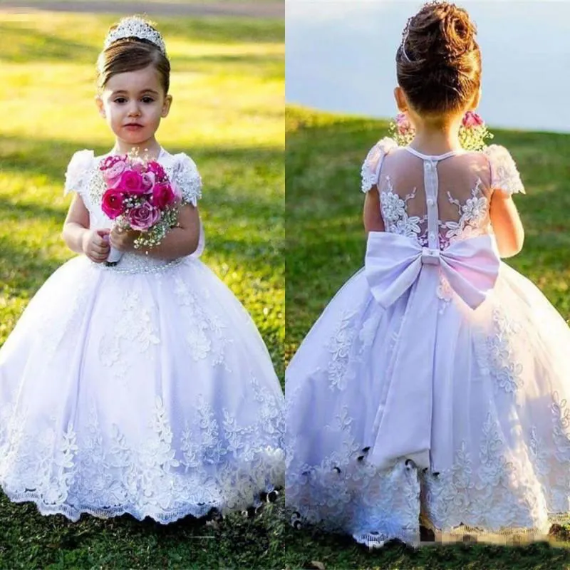 Lovely Flower Girls Dresses For Weddings Cap Sleeves Ball Gown Girls Pageant Dress Back Sheer Lace Appliques Bow First Communion Dresses