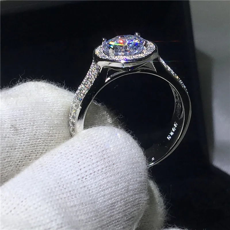 Anello solitario in argento sterling 925 con incastonatura a pavé 5A Sona Cz Fedi nuziali fidanzamento con anelli da sposa