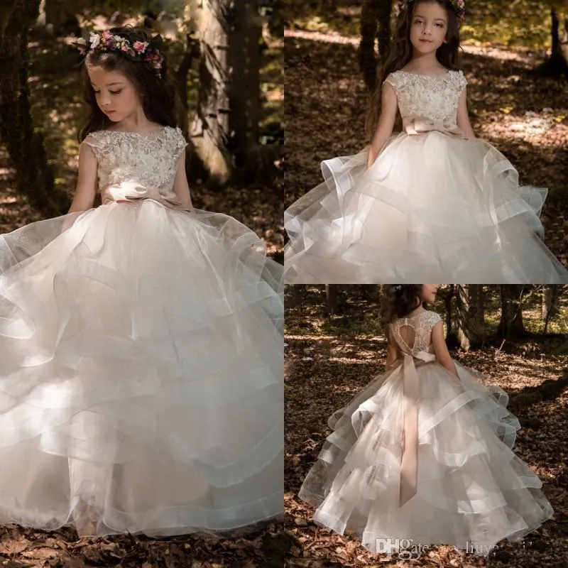 2019 Novo Árabe Floral Lace Flower Girl Vestidos De Baile Vestidos Criança Pageant Vestidos Long Train Bonito Little Kids FlowerGirl Vestido Formal