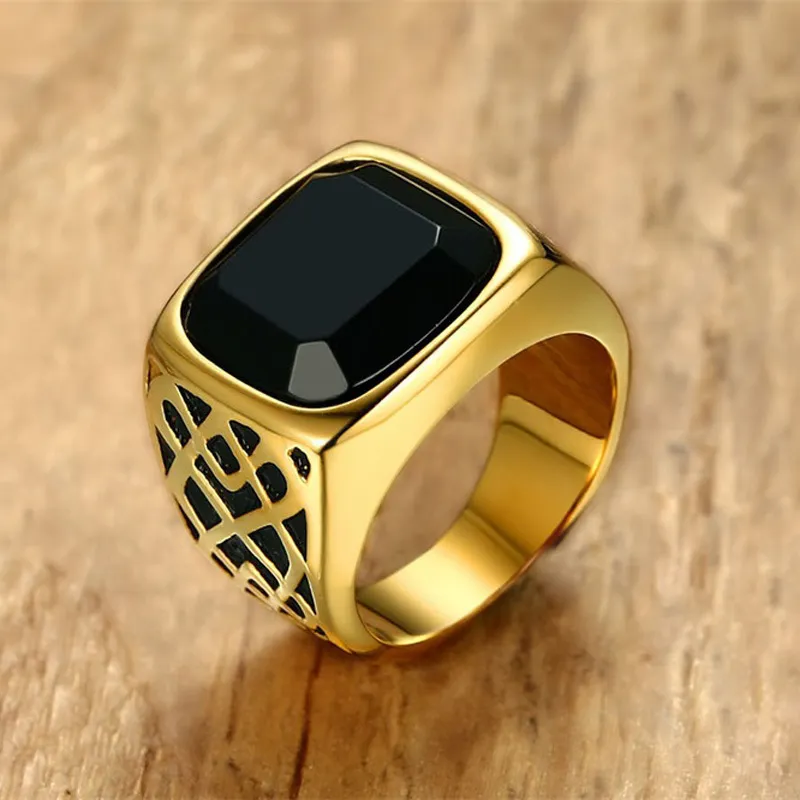 Män Square Black Carnelian Semi-Precious Stone Signet Ring In Gold Tone Rostfritt Stål För Male Smycken Anillos Tillbehör