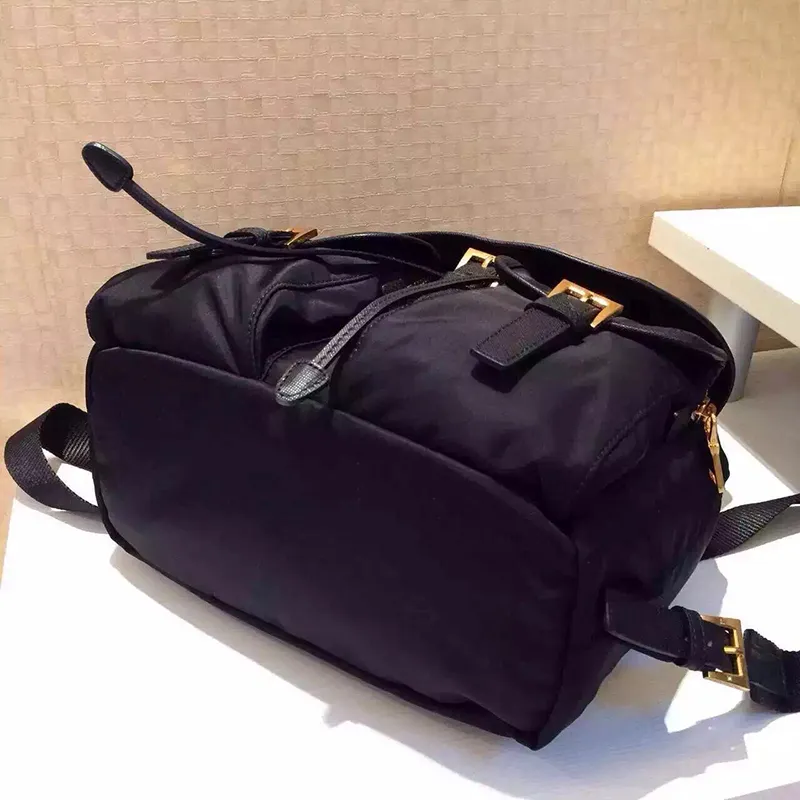 Sac a dos plecaki kobiety luksusowe designerskie torby na ramię torebki torebki laptopa plecaki pakiet vintage messenger szkolny torba Parachute Tkanina Lady torebka