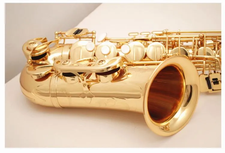 Ny Suzuki Alto mässing Saxofon Högkvalitativ eb Tone Gold Lacquer Sax E-Flat Sax med munstycke Fodral Gratis frakt