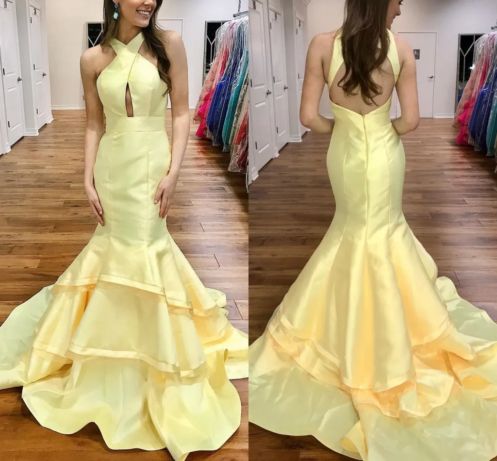 Light Yellow Mermaid Prom Dresses Halter Tiered Taffeta Backless Long Prom Dresses Simple Sexy Evening Dresses Sweep Train