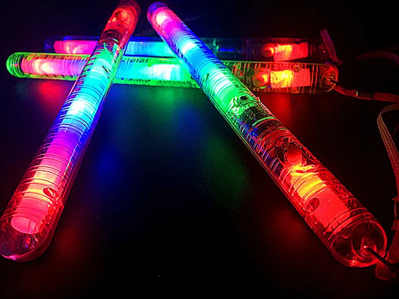 200 sztuk / partia Darmowa Wysyłka DHL Multicolor Light-up Miging Rave Sticks LED Flashing Strobe Wands Koncerty Party Glow Szybka Wysyłka