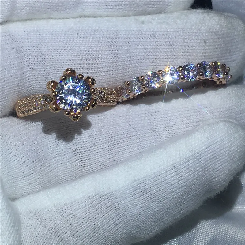 Classic Flower Lovers ring 3ct Clear 5A Zirkoon Cz Rose Gold Filled 925 zilveren trouwring ringen set voor vrouwen Mannen Sieraden5856519