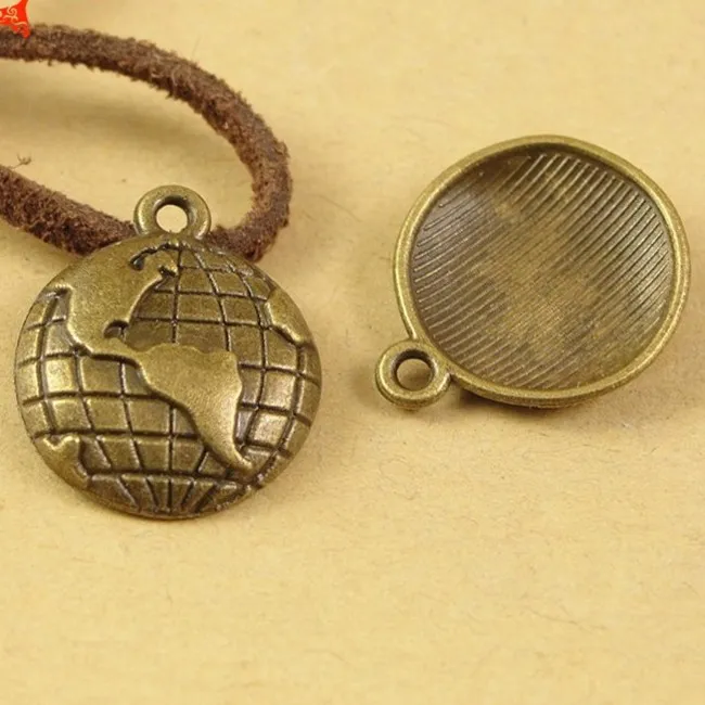 300 datorer Global Map Charm- Antique mässing Earth Charm Earth Pendant Globe Map Beads Charm Pendants 15mm Round211j