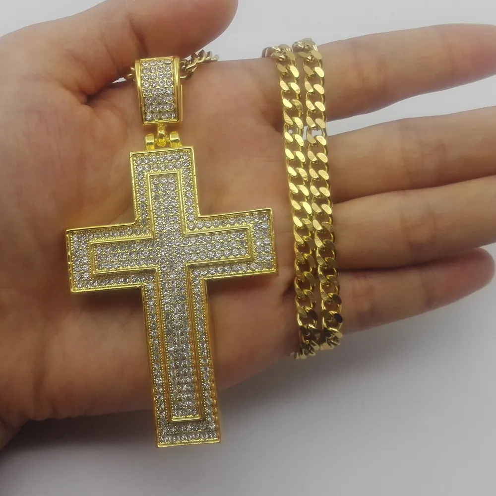 Hip Hop Titanium Rostfritt stål Full Bana Rhinestone Iced Out Bling Male Gold Color Cross Pendants Halsband för män Smycken