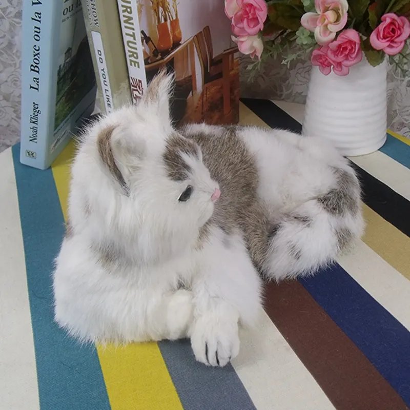 Peluche Gatto Lanhua 25cm – Morbido E Realistico, Regalo Carino Per Bambini E Adulti