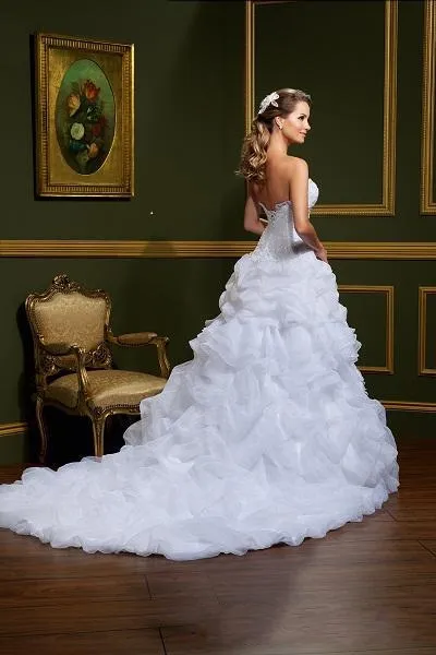 Elegante Giardino In Pizzo 2024 Abiti Da Sposa Con Gonna