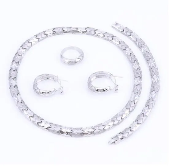 Nigerianska bröllop afrikanska pärlor zinklegering smycken set dubai guld pläterade silver smycken set halsband armband örhängen ring sets3054424