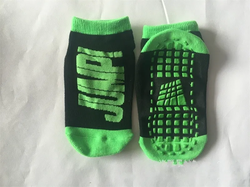 2.5mm Anti-Slip Yoga Socks for Kids and Adults, Perfect for Trampolines and  Amusement Parks