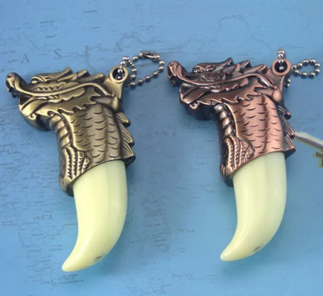 Forma di dente di drago Gadget creativo Antivento Portatile Gonfiabile Accendisigari Accendino a gas butano regali da donna