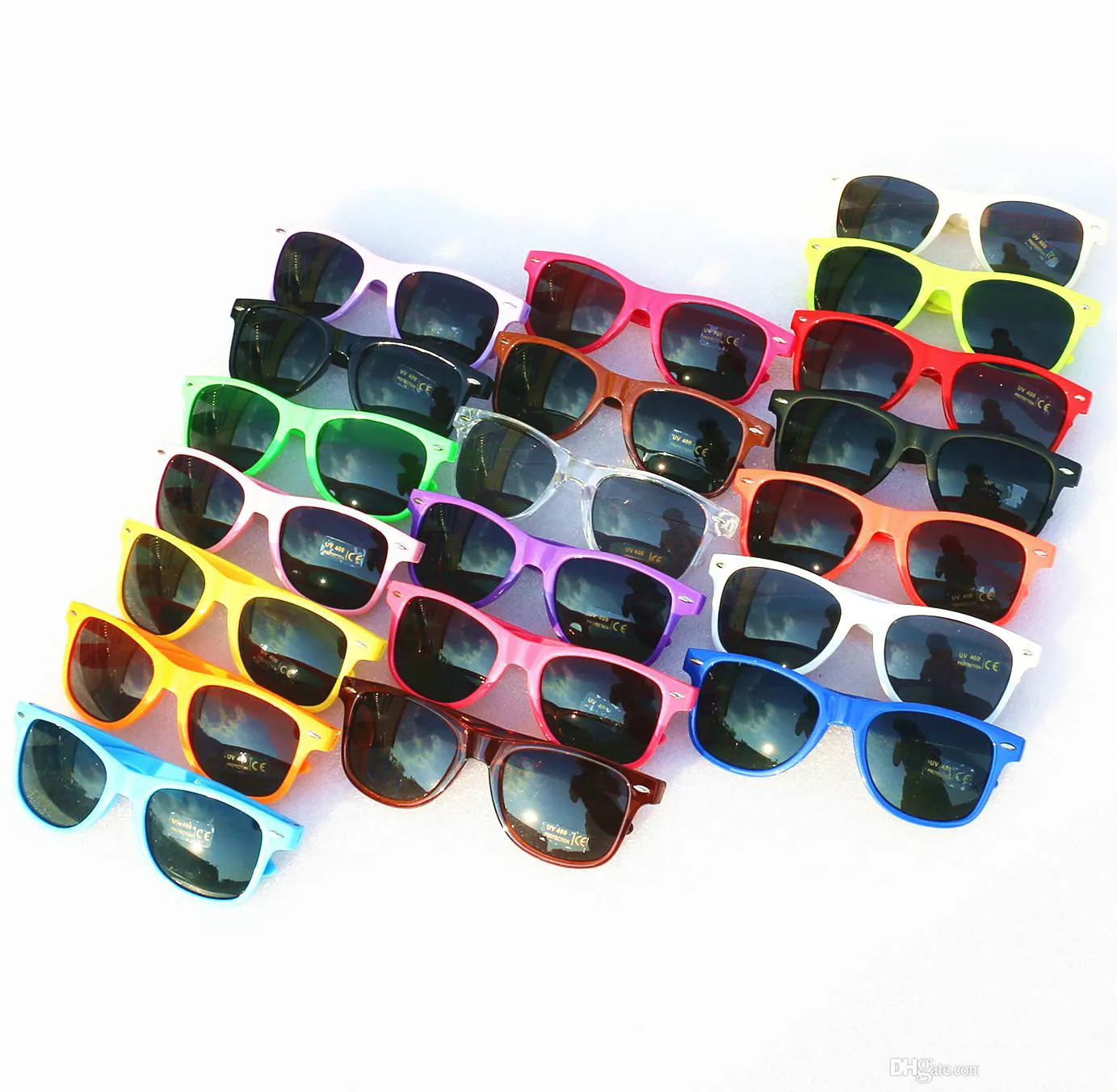 20 adet Toptan klasik plastik güneş gözlüğü retro vintage kare güneş gözlüğü kadın erkek yetişkin çocuklar çocuk çok renkler